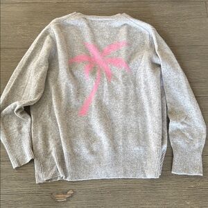 Millie cashmere cardigan heathered grey with pink palm motif on back